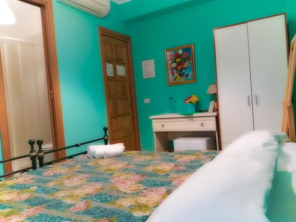 Bed And Breakfast Rosangela Таорміна Екстер'єр фото