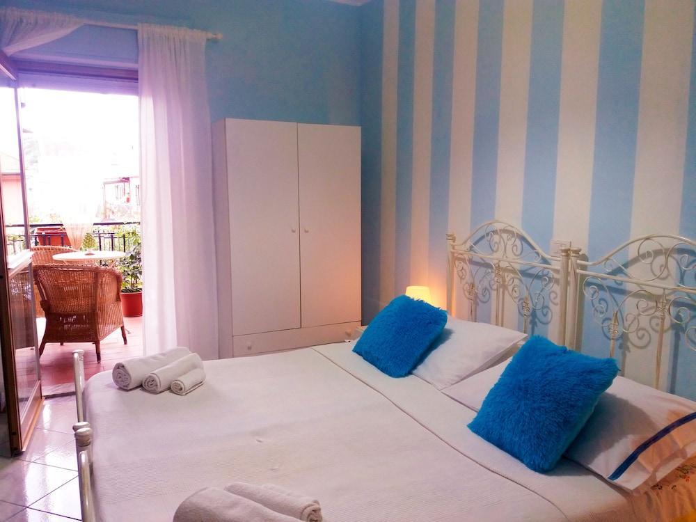 Bed And Breakfast Rosangela Таорміна Екстер'єр фото
