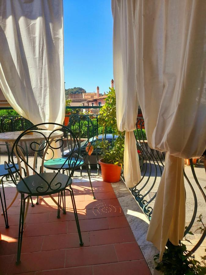 Bed And Breakfast Rosangela Таорміна Екстер'єр фото