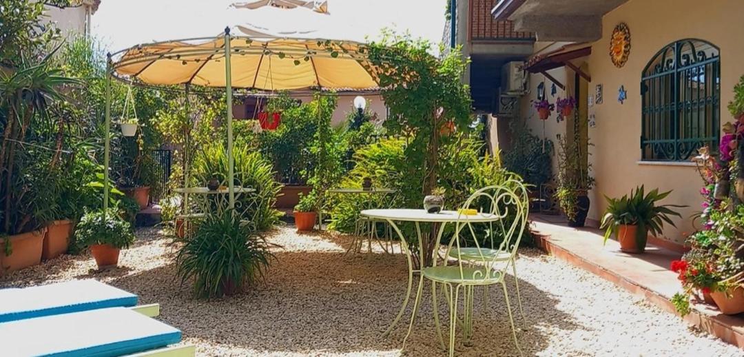 Bed And Breakfast Rosangela Таорміна Екстер'єр фото
