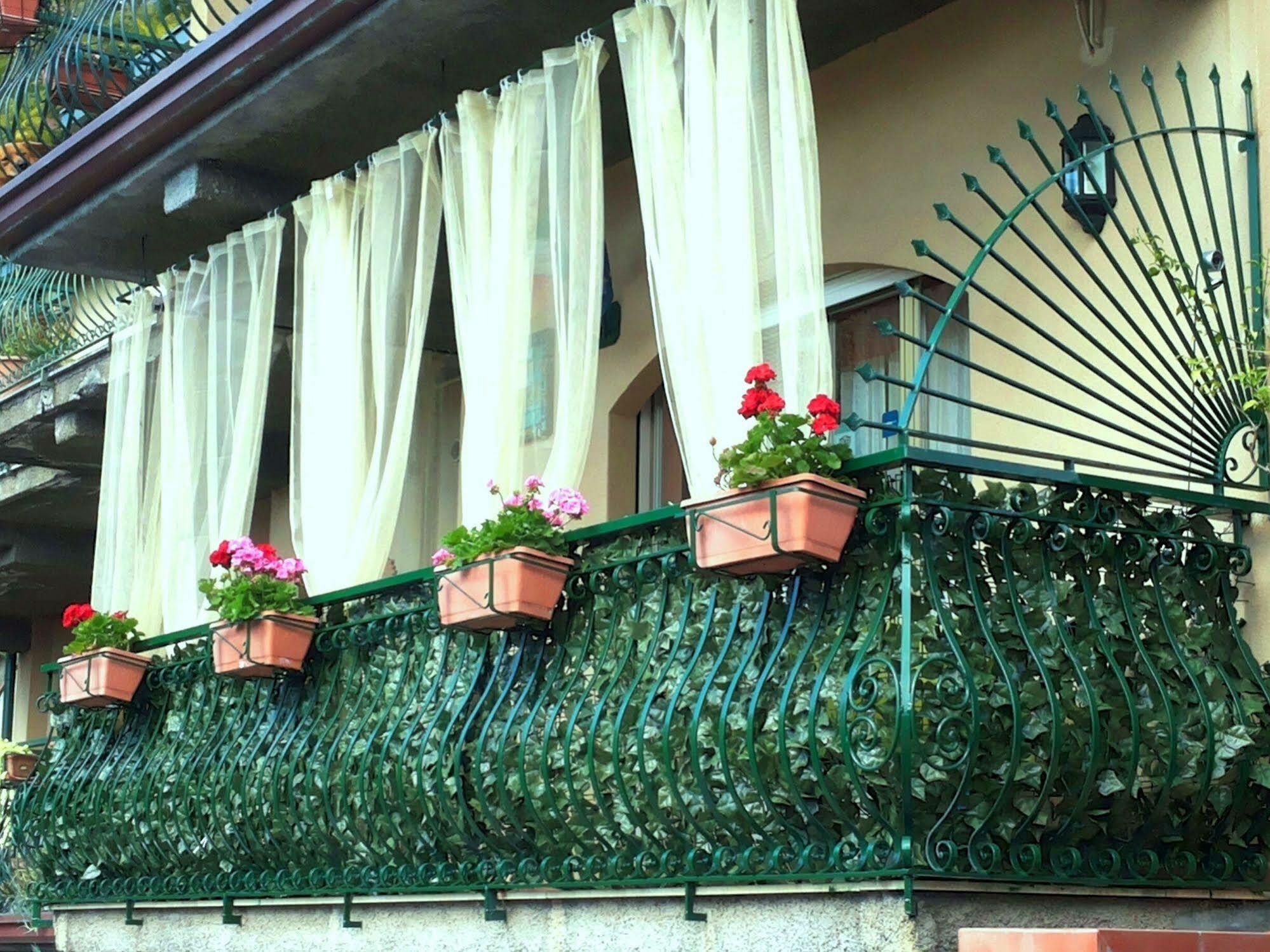 Bed And Breakfast Rosangela Таорміна Екстер'єр фото